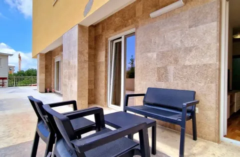 Sale, one bedroom apartment, 40m², Bečići, Budva - image 7