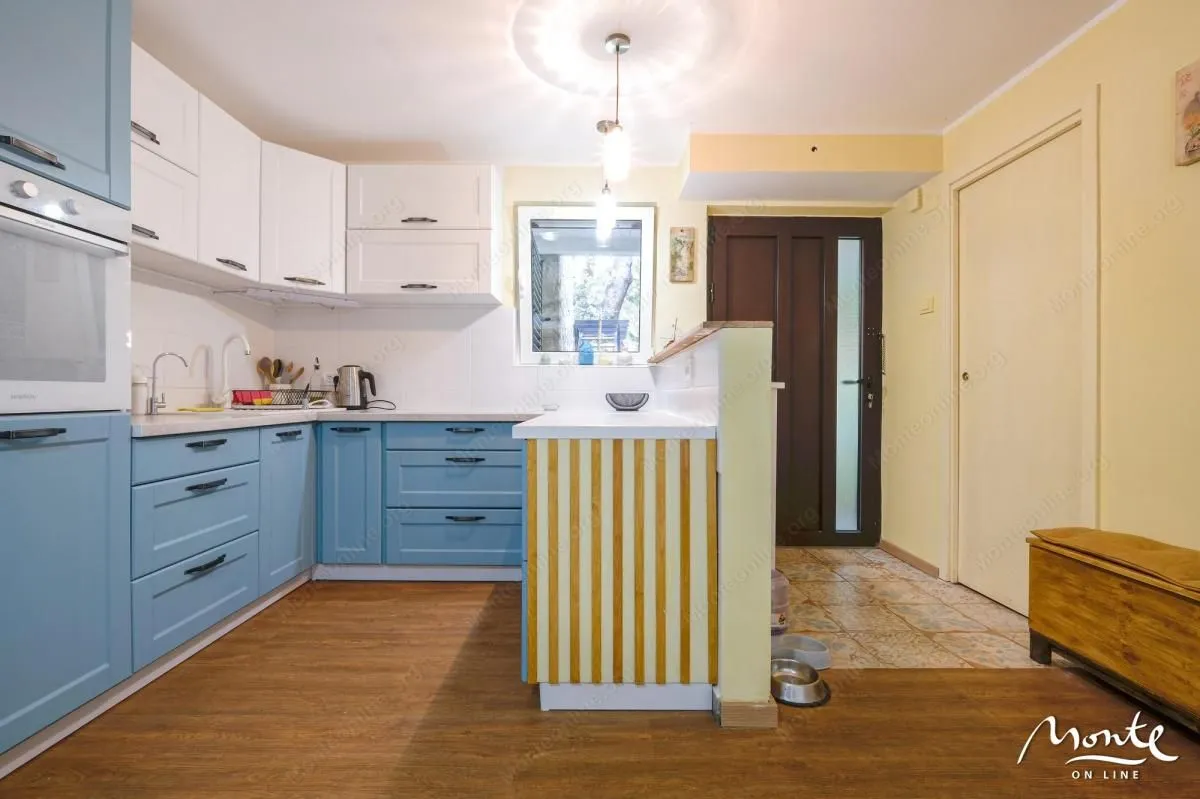 Sale, house, 67m², Petrovac, Budva