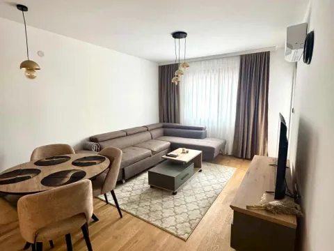 Rent, one bedroom apartment, 40m², Stari Aerodrom, Podgorica - image 2