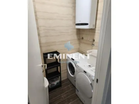 Izdavanje, trosoban stan, 85m², Stari Grad, Beograd - image 13