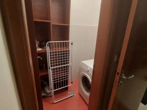 Izdavanje, trosoban stan, 105m², Preko Morače, Podgorica - image 10