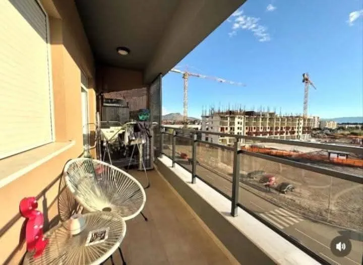 Prodaja, dvosoban stan, 68m², Stari Aerodrom, Podgorica