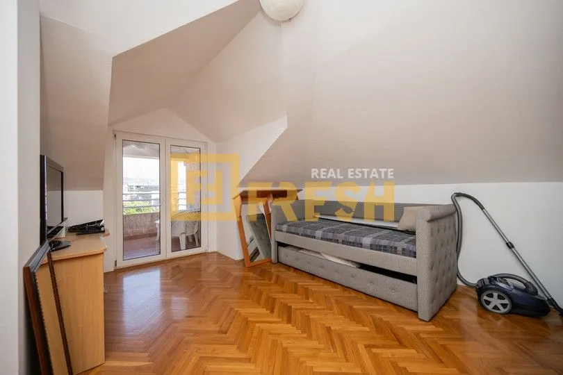 Prodaja, trosoban stan, 91m², Stari Aerodrom, Podgorica