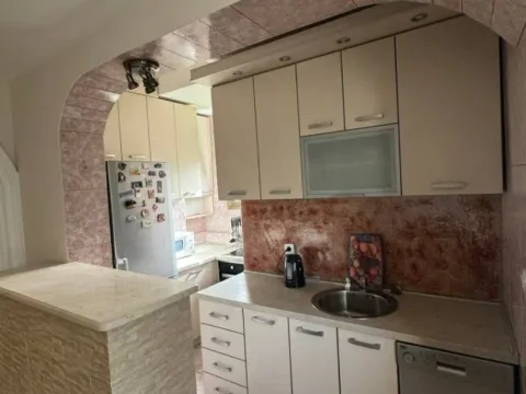 Prodaja, jednosoban stan, 60m², Centar, Podgorica - image 9