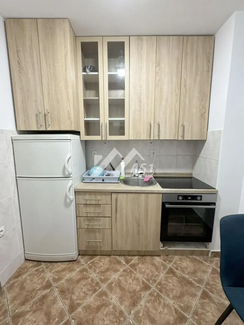 Izdavanje, jednosoban stan, 44m², Adamovićevo Naselje, Novi Sad Sve Podlokacije