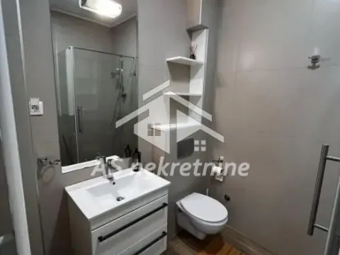 Izdavanje, stan, 65m², Tašmajdan, Palilula Sve Podlokacije - image 14