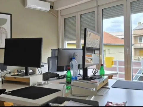 Izdavanje, poslovni prostor, 300m², Spens, Novi Sad Sve Podlokacije - image 19