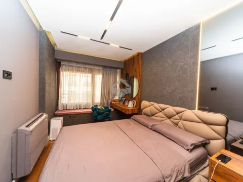 Izdavanje, trosoban stan, 195m², Tološi, Podgorica - image 14