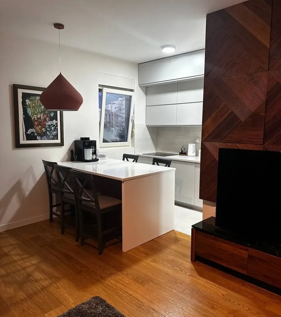 Prodaja, dvosoban stan, 70m², Centar, Bar
