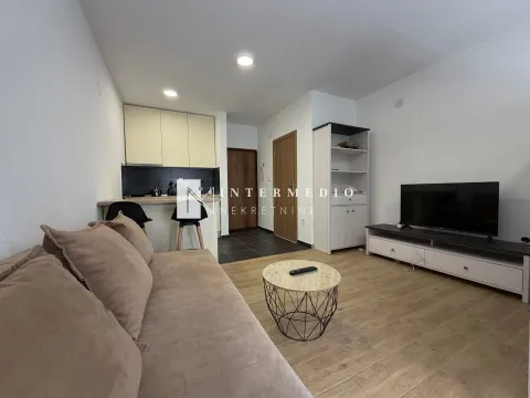 Izdavanje, garsonjera, 35m², Zelenika, Herceg Novi - image 3