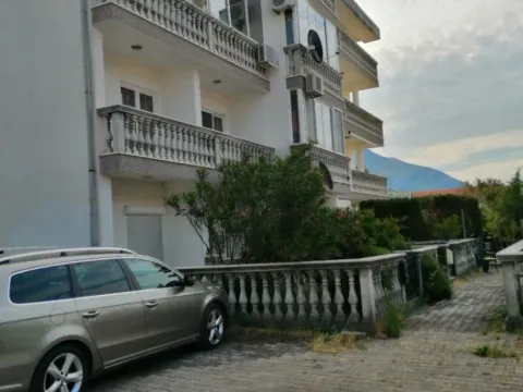 Izdavanje, garsonjera, 33m², Sutomore, Bar - image 10