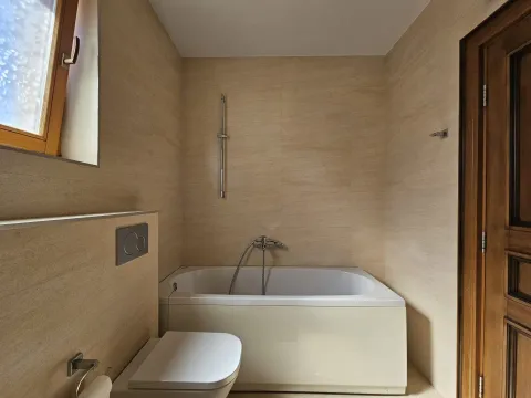 Prodaja, dvosoban stan, 106m², Dobrota, Kotor - image 12