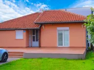 Prodaja, kuća, 77m², Zlatica, Podgorica - image 2