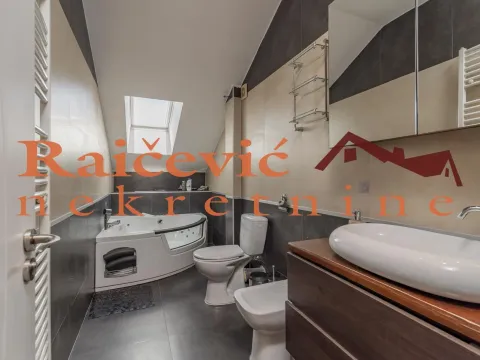Sale, four bedroom apartment, 136m², Autokomanda, Voždovac Sve Podlokacije - image 18