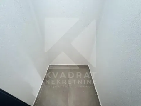 Prodaja, dvosoban stan, 77m², Zagorič, Podgorica - image 13