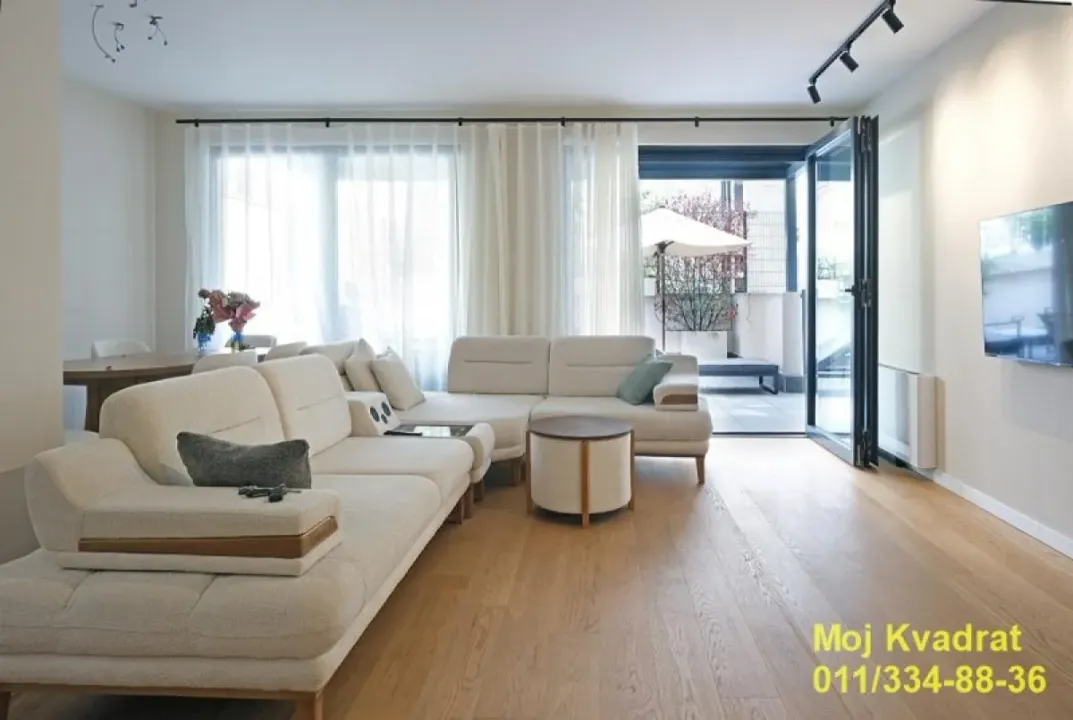 Prodaja, trosoban stan, 145m², Čubura, Beograd
