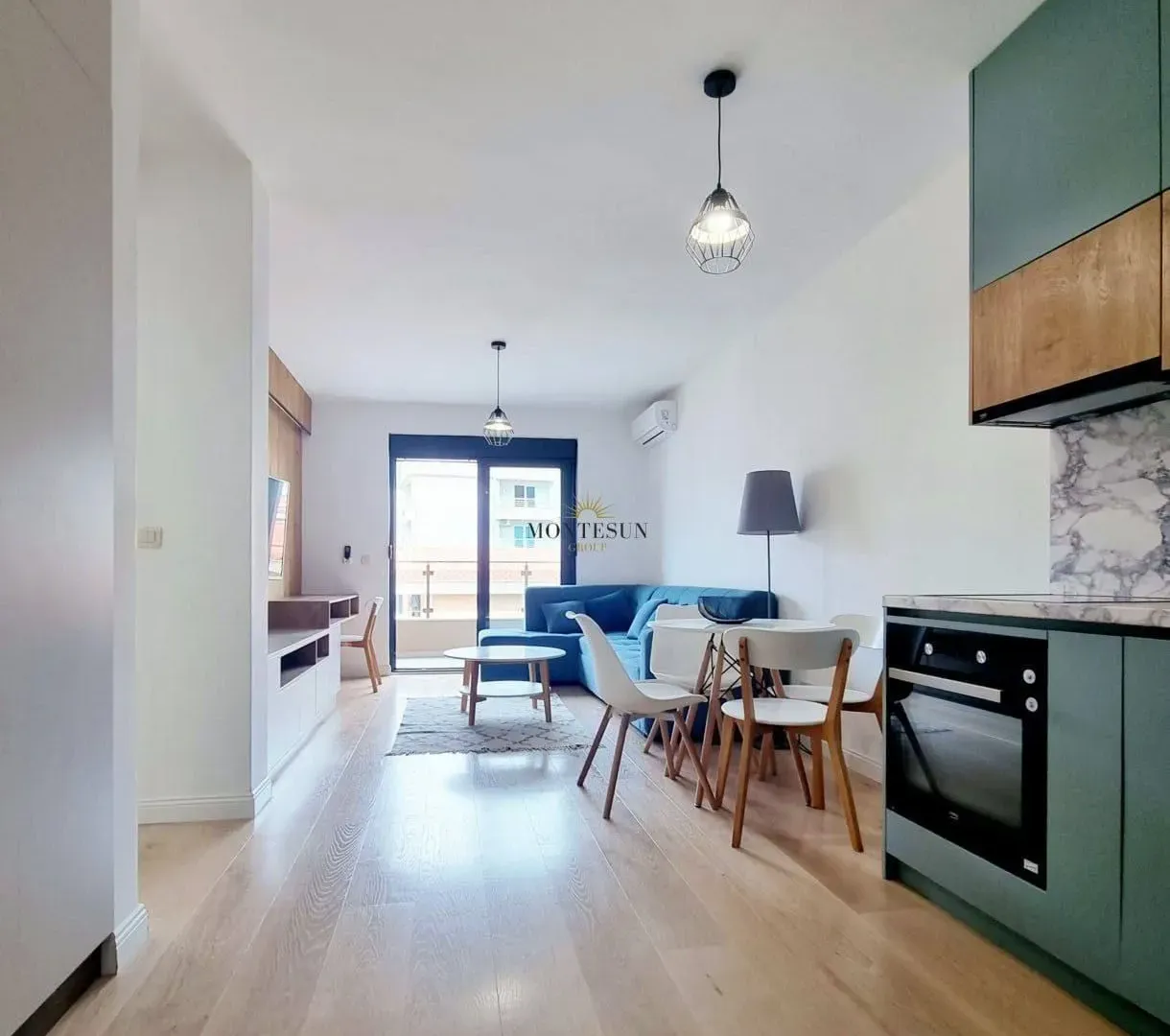 Rent, two bedroom apartment, 54m², Centar, Budva