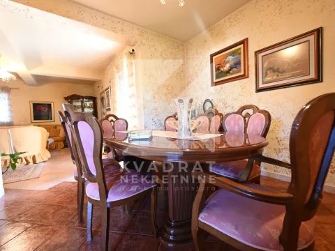 Sale, house, 250m², Donja Gorica, Podgorica - image 13