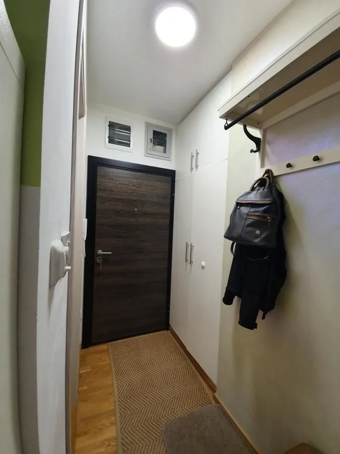 Prodaja, jednosoban stan, 31m², Adamovićevo Naselje, Novi Sad Sve Podlokacije