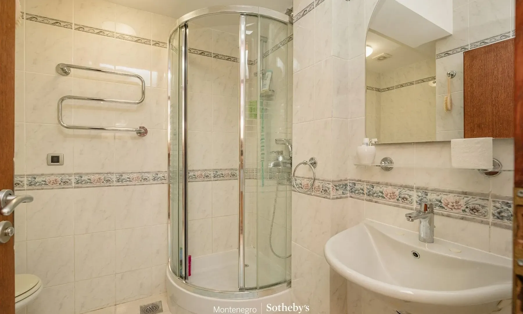 Sale, house, 233m², Savina, Herceg Novi