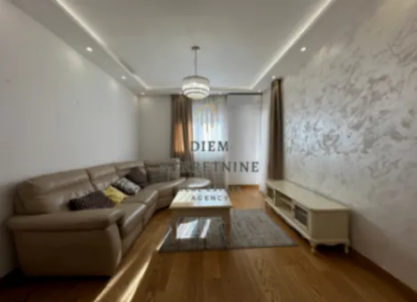 Izdavanje, dvosoban stan, 72m², New City, Podgorica