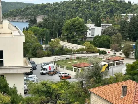 Sale, two bedroom apartment, 84m², Bečići, Budva - image 7