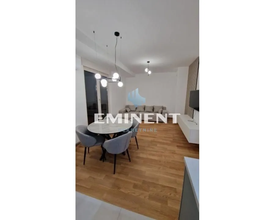 Rent, two bedroom apartment, 40m², Lekino Brdo, Voždovac Sve Podlokacije