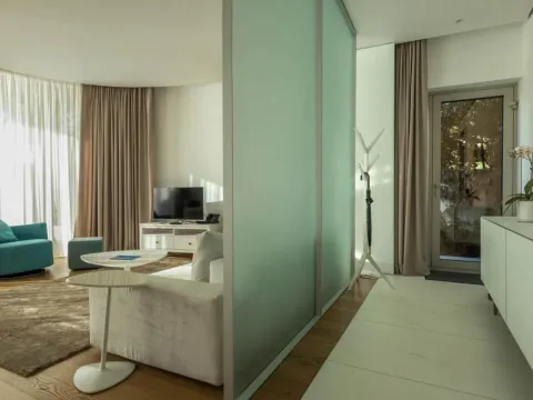 Prodaja, jednosoban stan, 95m², Budva, Crna Gora