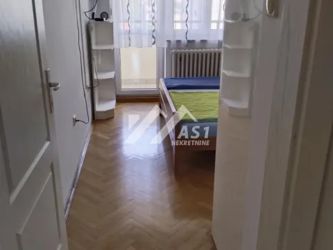 Izdavanje, trosoban stan, 100m², Spens, Novi Sad Sve Podlokacije - image 13