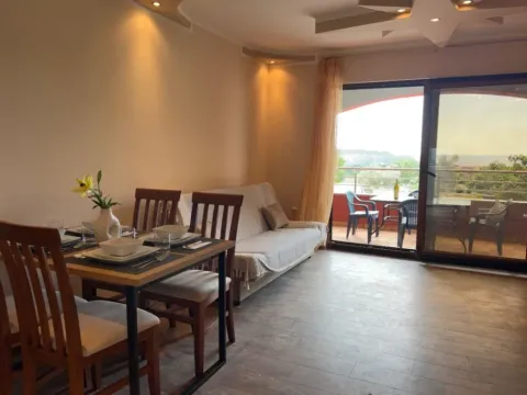 Daily-rent, two bedroom apartment, 65m², Bečići, Budva - image 7