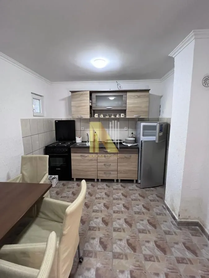 Prodaja, kuća, 43m², Beočin, Srbija