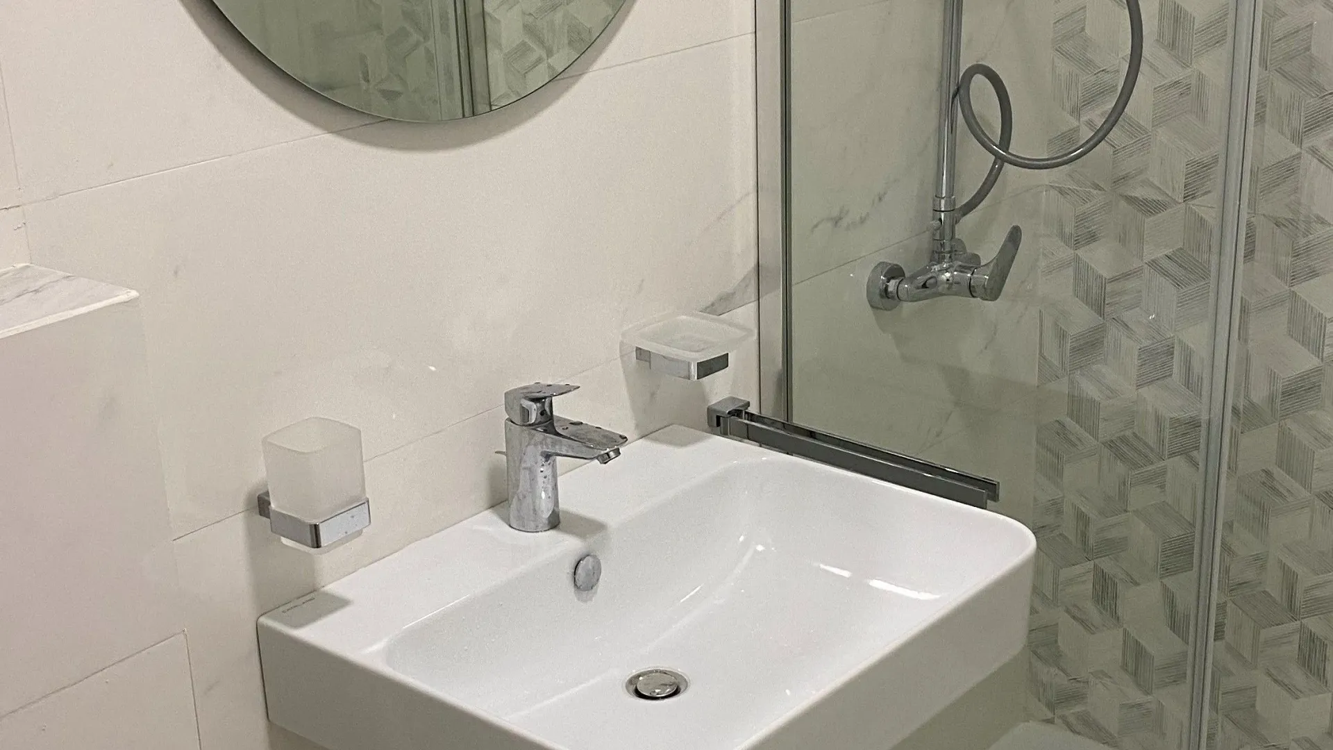 Rent, one bedroom apartment, 40m², Central Point, Podgorica