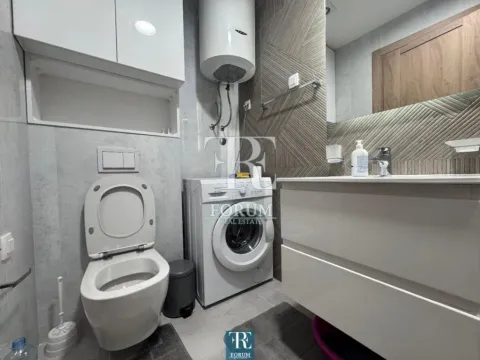 Izdavanje, jednosoban stan, 50m², Master Kvart, Podgorica - image 9