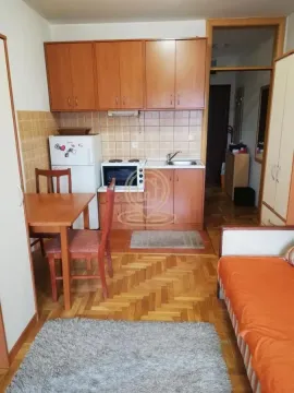 Izdavanje, jednosoban stan, 26m², Salajka, Novi Sad Sve Podlokacije - image 2