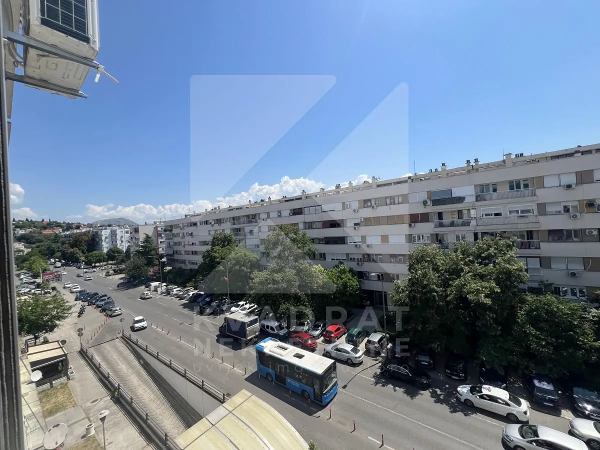 Rent, two bedroom apartment, 75m², Preko Morače, Podgorica