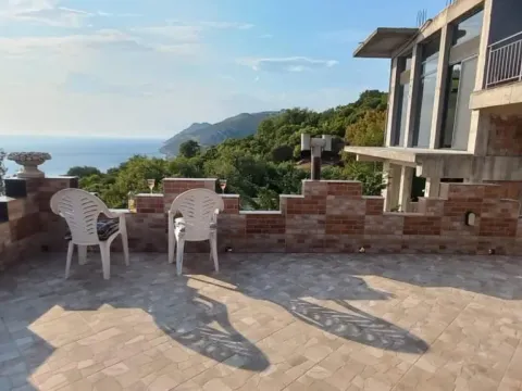 Rent, house, 40m², Dobra Voda, Budva - image 7