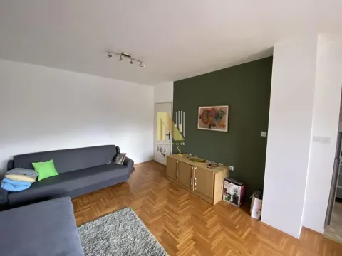 Prodaja, jednosoban stan, 33m², Cara Dušana, Novi Sad Sve Podlokacije - image 2