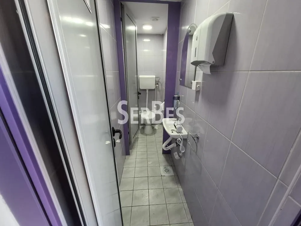 Rent, office space, 200m², Adamovićevo Naselje, Novi Sad Sve Podlokacije