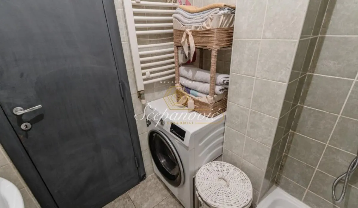 Sale, three bedroom apartment, 96m², Nova Detelinara, Novi Sad Sve Podlokacije