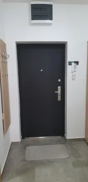 Izdavanje, trosoban stan, 66m², Zabjelo, Podgorica - image 13