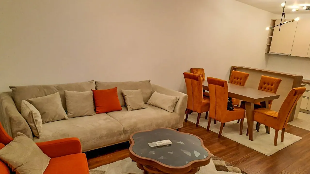 Izdavanje, jednosoban stan, 53m², Master Kvart, Podgorica