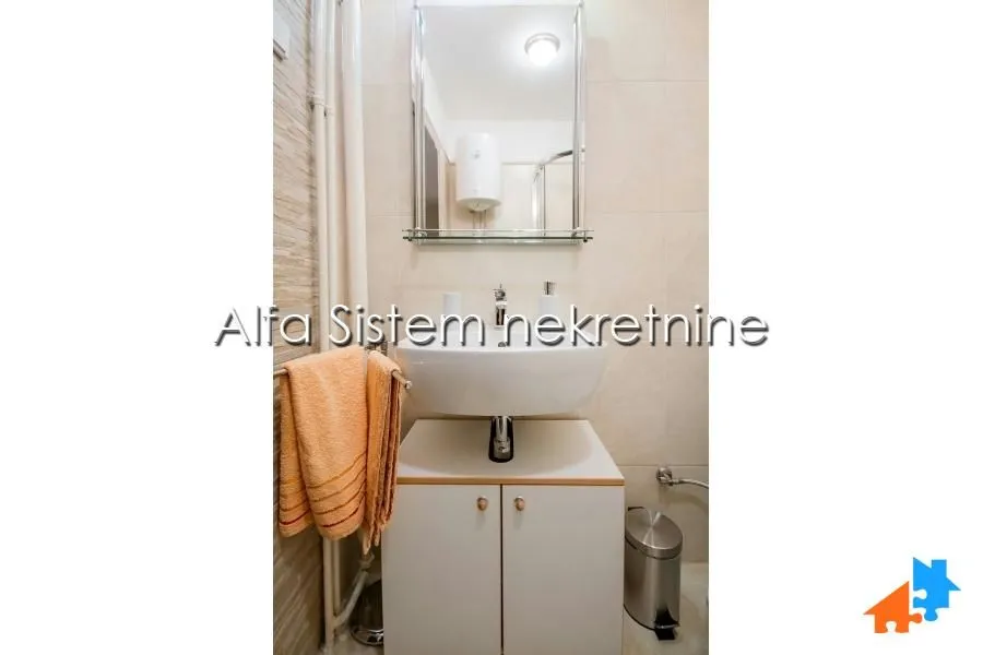 Izdavanje, dvosoban stan, 60m², Stari Grad, Beograd