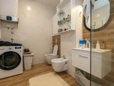 Prodaja, dvosoban stan, 94m², Momišići, Podgorica - image 12