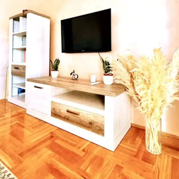 Izdavanje, garsonjera, 30m², Tuški Put, Podgorica - image 2