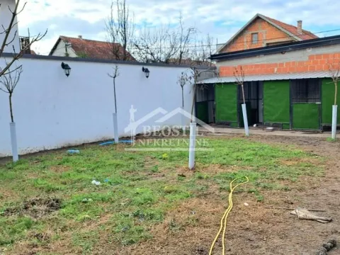 Sale, house, 220m², Palilula Sve Podlokacije, Beograd - image 17