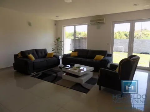 Sale, house, 327m², Ćuprija, Srbija - image 3