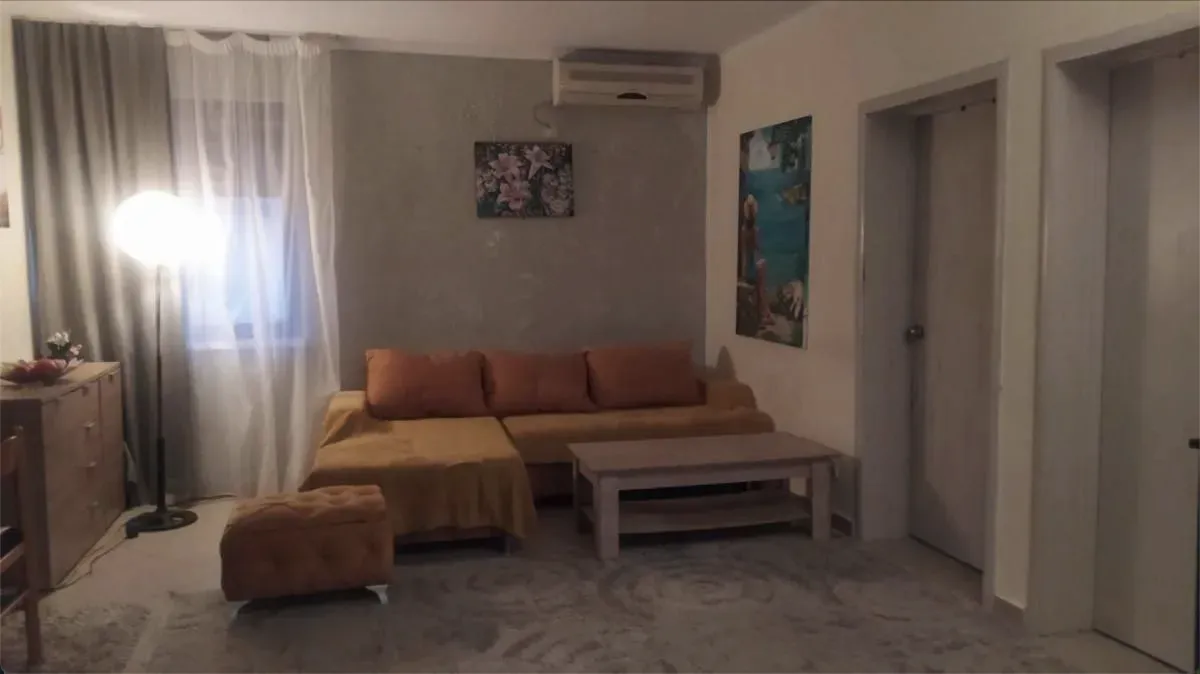 Prodaja, trosoban stan, 99m², Polje, Bar