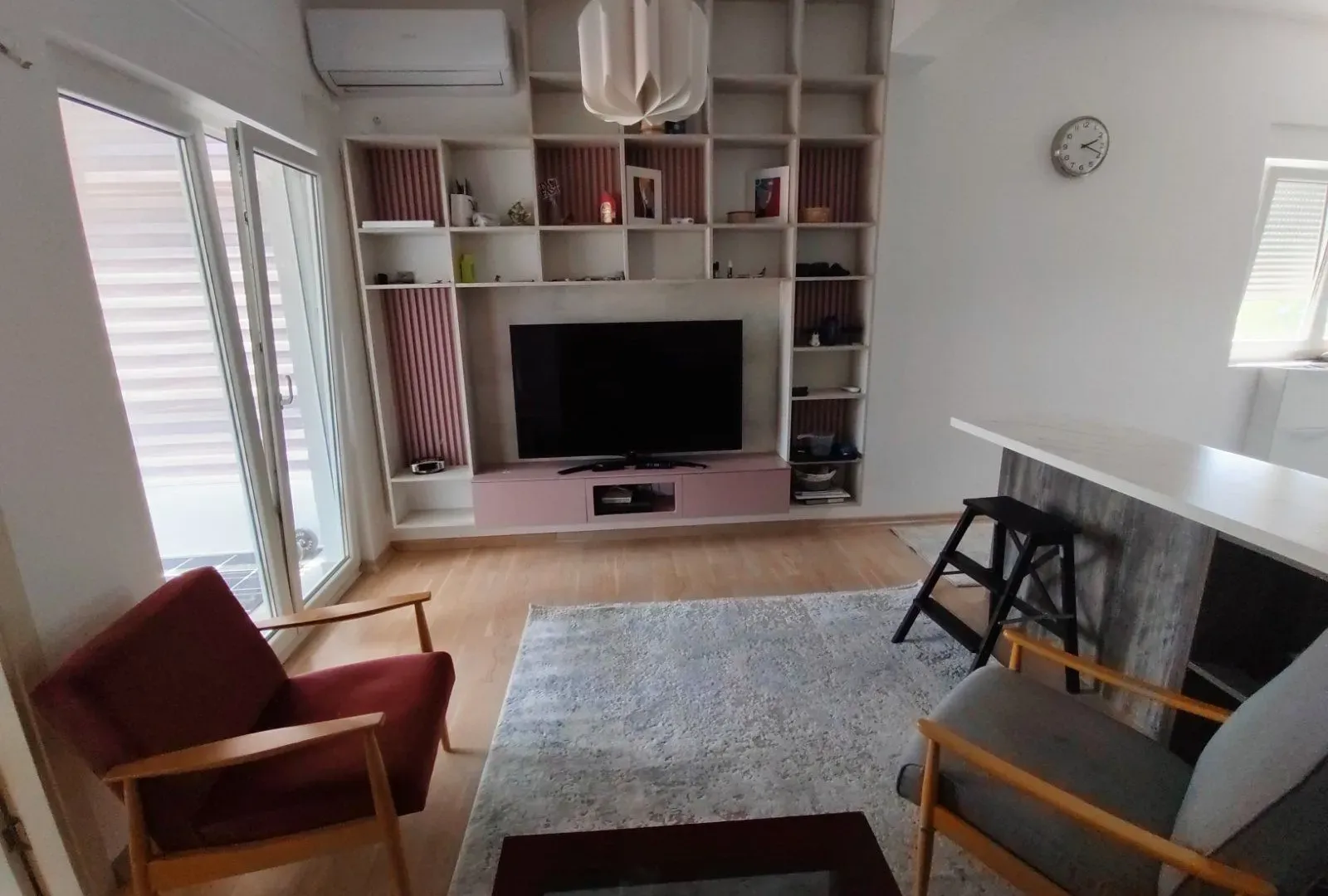 Prodaja, dvosoban stan, 57m², Centar, Tivat
