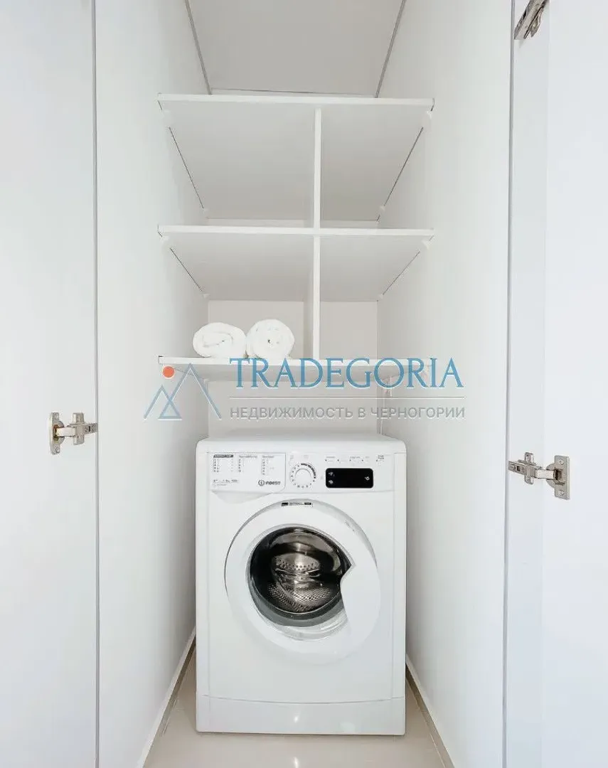 Prodaja, dvosoban stan, 58m², Bečići, Budva