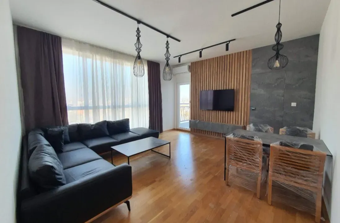 Izdavanje, jednosoban stan, 51m², Stari Aerodrom, Podgorica